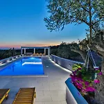 Lovely In Rogoznicko Casa vacanze *