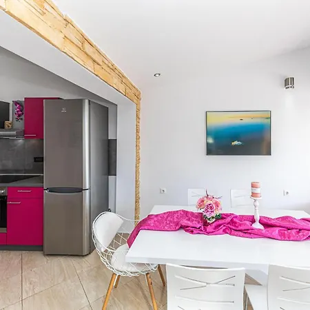 Gorgeous In Rogoznicko *