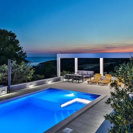 Gorgeous In Rogoznicko *