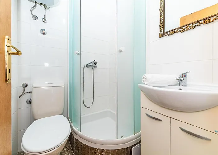 Gorgeous In Rogoznicko Tatil Evi Zečevo