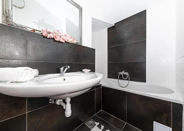 Dom wakacyjny Gorgeous In Rogoznicko *